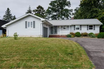 6 Clifton Road, Port Hope, On L1a 2b5