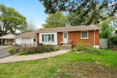 8327 Parkway Drive Upper Unit, Niagara Falls, On L2g 6w8