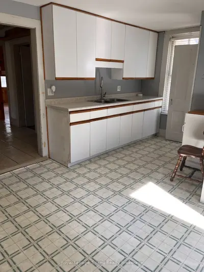 25 PALMER Street W, Norwich, ON N0J 1P0