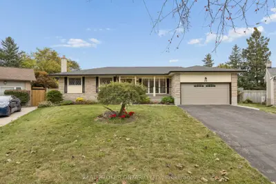 54 Hampton Place, Kitchener, On N2b 2s3
