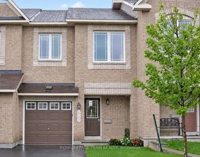 133 FORESTBROOK Street, Kanata, ON K2K 0A8