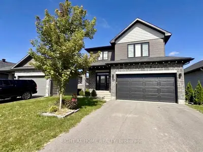 35 Douglas Brown Way, Arnprior, On K7s 0h9