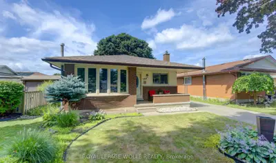 144 Holborn Drive, Kitchener, On M2a 2e5