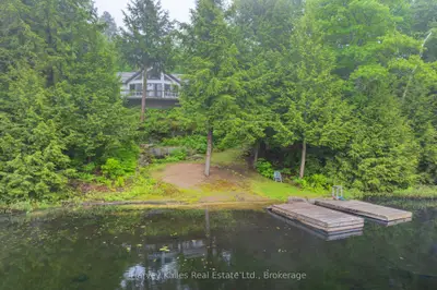 7 Baby Lake Road, Seguin, On P2a 2w8