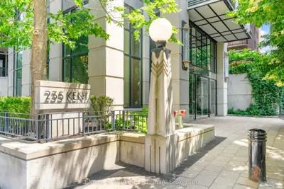 235 KENT Street 711, Ottawa Centre, ON K2P 1Z9