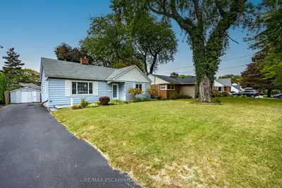 30 Gibson Drive, Norfolk, On N3y 3l3