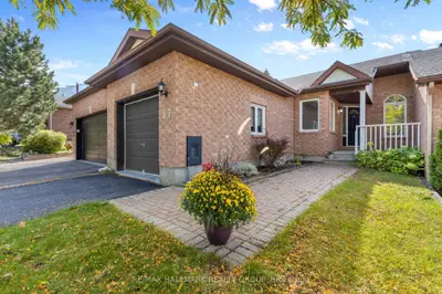 17 QUINTERRA Court, Hunt Club - Windsor Park Village and Area, ON K1V 1K8