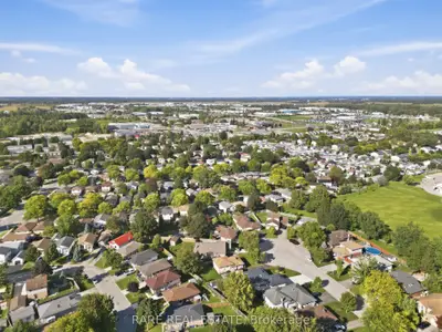 78 Vaubois Place, London East, On N5v 4a6