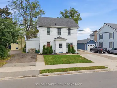 28 Chapel Street S, Thorold, On L2v 2c6