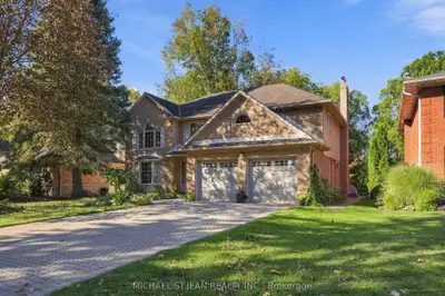 152 Seymour Drive, Hamilton, On L9g 4n6