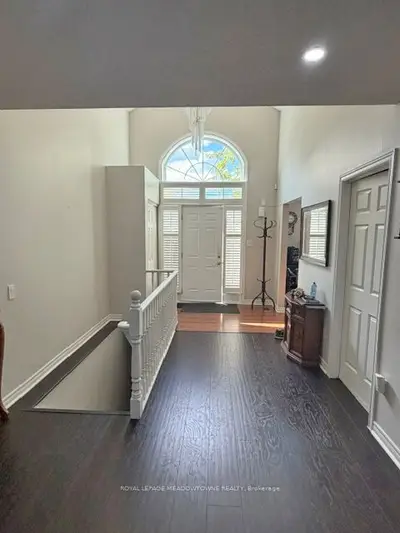 26 Red Haven Drive 7, Grimsby, On L3m 5k2