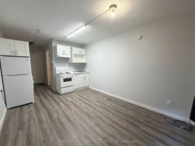 91 Thames Street S 304, Ingersoll, On N5c 2t2