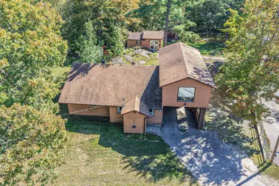 115 Jones Road, Gravenhurst, On P1p 1m8