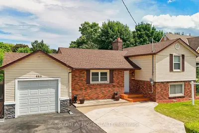 446 Geneva Street, St. Catharines, On L2n 2h3