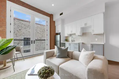 56 York Boulevard 304, Hamilton, On L8r 0a2