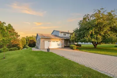 10532 Main Street, North Dundas, On K0e 1w0