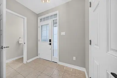 517 Foxlight Circle, Kanata, On K2m 0l8