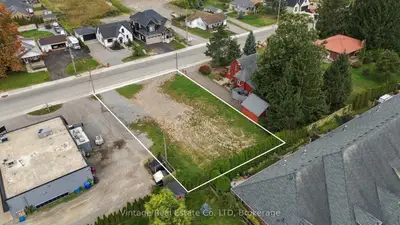690 Quaker Road, Pelham, On L3c 3h4