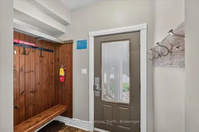 171 Snowbridge Way 128, Blue Mountains, On L9y 0v1