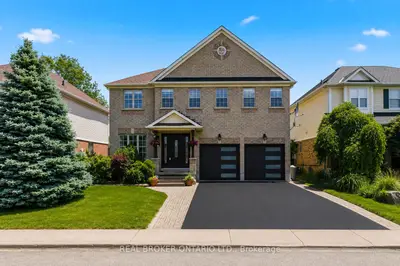 135 Blackburn Drive, Brantford, On N3t 6s8