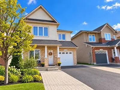 2482 Esprit Drive, Orleans - Cumberland And Area, On K4a 0s6