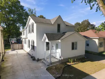 49 Main Street N, Huron East, On N0k 1w0