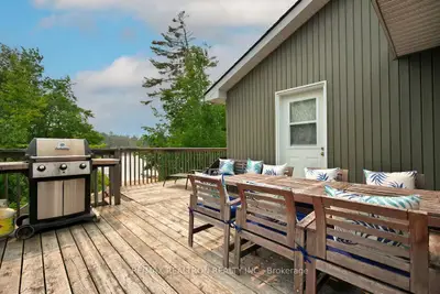 63 Healey Lake Road, The Archipelago, On P0c 1h0
