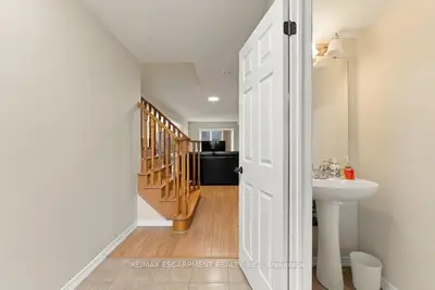 173 Whitwell Way, Hamilton, On L0r 1c0