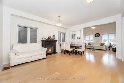 301 Ridley Crescent, Southgate, On N0c 1b0