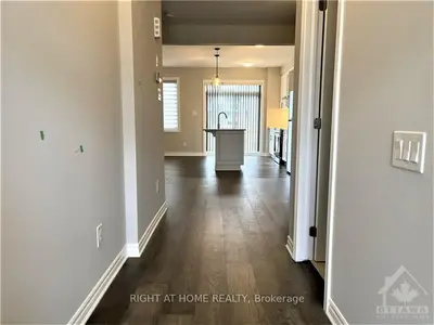 681 Allied Mews, Stittsville - Munster - Richmond, On K2s 2z6