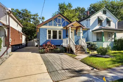 9 Manning Street, St. Catharines, On L2r 5z4