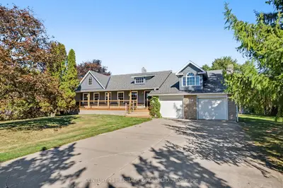 390 Sydenham Road, Hamilton, On L9h 5e2