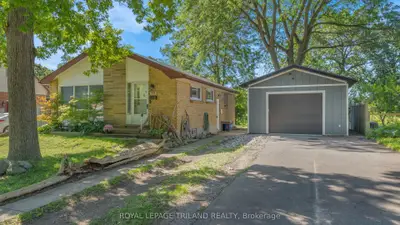 93 Manitoulin Drive, London East, On N5w 1m5