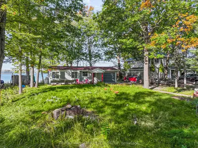 4268 Armitage Avenue, Constance Bay - Dunrobin - Kilmaurs - Woodlawn, On K0a 1t0