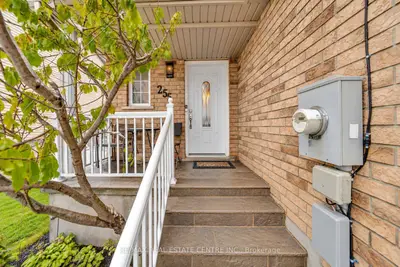 255 Prosperity Drive, Kitchener, On N2e 4b1
