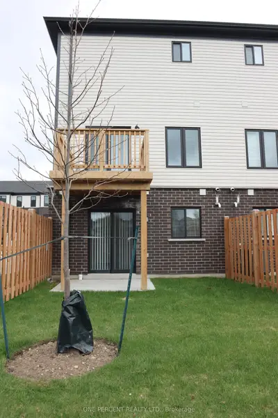 15 Sora Lane, Guelph, On N1e 0t4