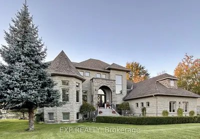 6715 Suncrest Drive, Greely - Metcalfe - Osgoode - Vernon And Area, On K4p 0b3