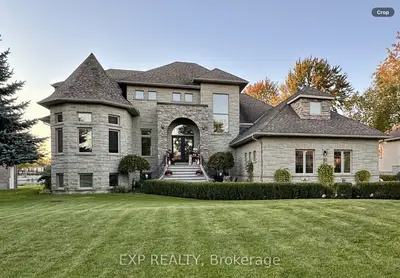 6715 Suncrest Drive, Greely - Metcalfe - Osgoode - Vernon And Area, On K4p 0b3