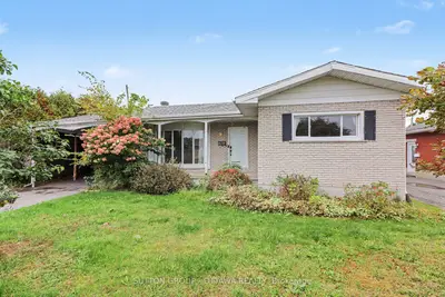 678 Rejane Crescent, Hawkesbury, On K6a 2k6
