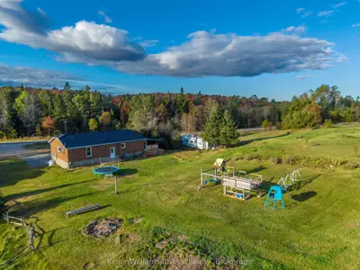 7437 A Hwy 620, Limerick, On K0l 1p0