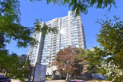 75 Queen Street N 2007, Hamilton, On L8r 3j3