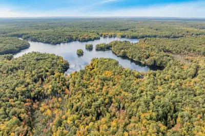 4 Wheel Drive, Gravenhurst, On L3v 0v7