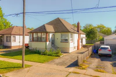 56 Lyons Avenue, Welland, On L3b 1l7