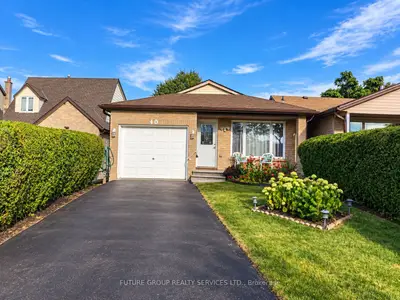 40 Lyton Crescent, Hamilton, On L8j 2c9