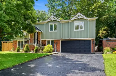 25 Berkhout Terrace, Pelham, On L0s 1e2
