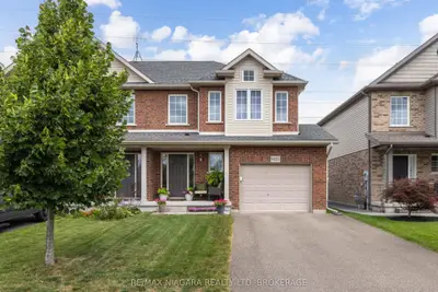 8625 Upper Canada Drive, Niagara Falls, On L2h 0b7