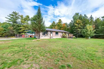 36148 Highway 17 Highway, Laurentian Hills, On K0j 1p0