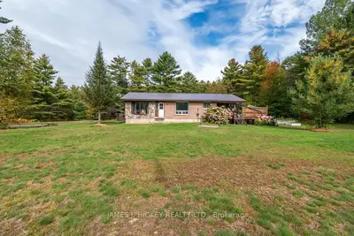 36148 Highway 17 Highway, Laurentian Hills, On K0j 1p0