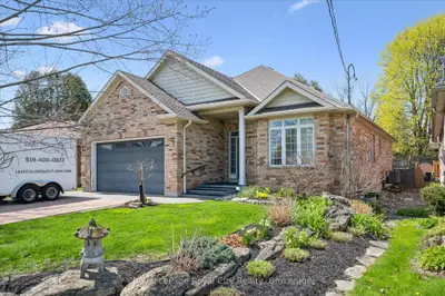 60a Eastview Road, Guelph, On N1e 1z6