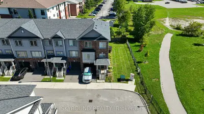 395 Linden Drive 8, Cambridge, On N3h 0c8